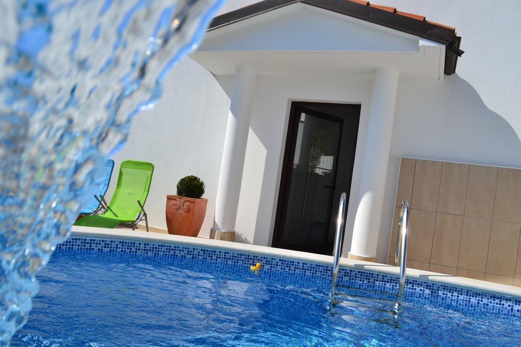 Apartment Villa Holiday II Pula Room photo